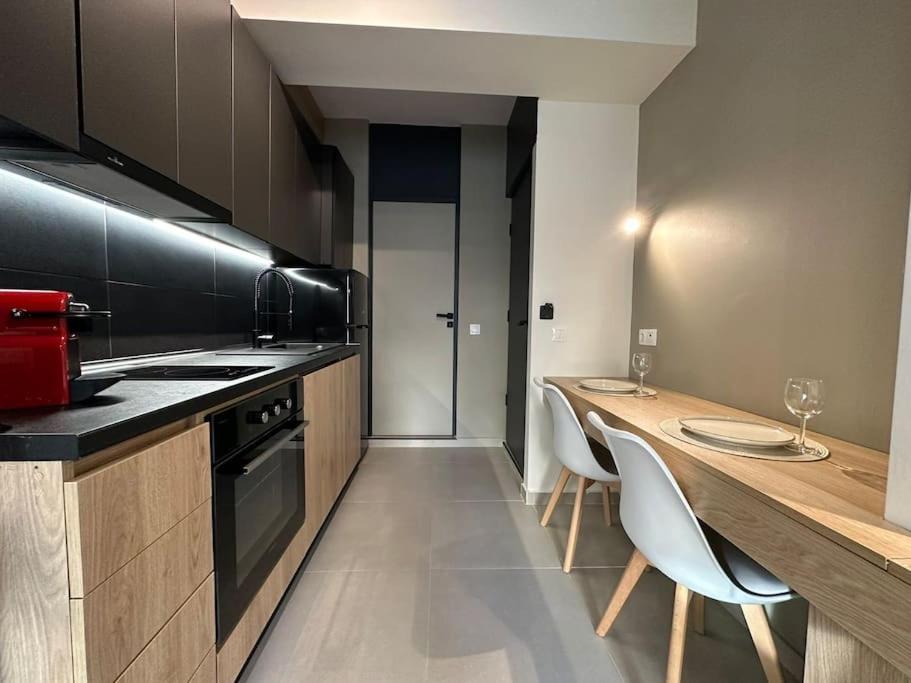 Downtown Living 2 Apartman Szaloniki Kültér fotó